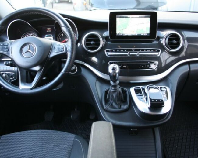 Pujcim minibus mercedes